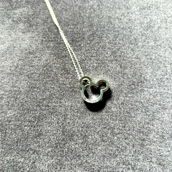 Disney Minnie Mouse Heart Pendant Necklace silver, and rose gold - Picture 6 of 7